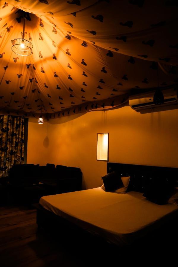 The Rustic Villa, A Stay With Luxuries Amenities And Exotic Nature 자이푸르 외부 사진